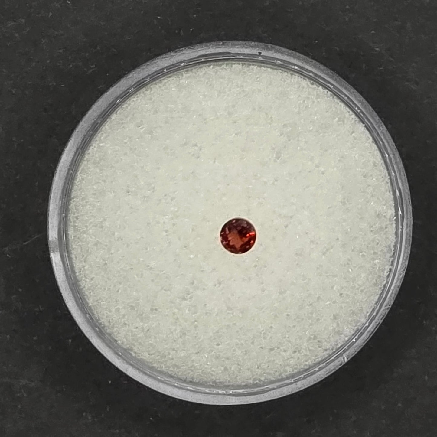 3mm Facet - Mozambique Garnet VVS