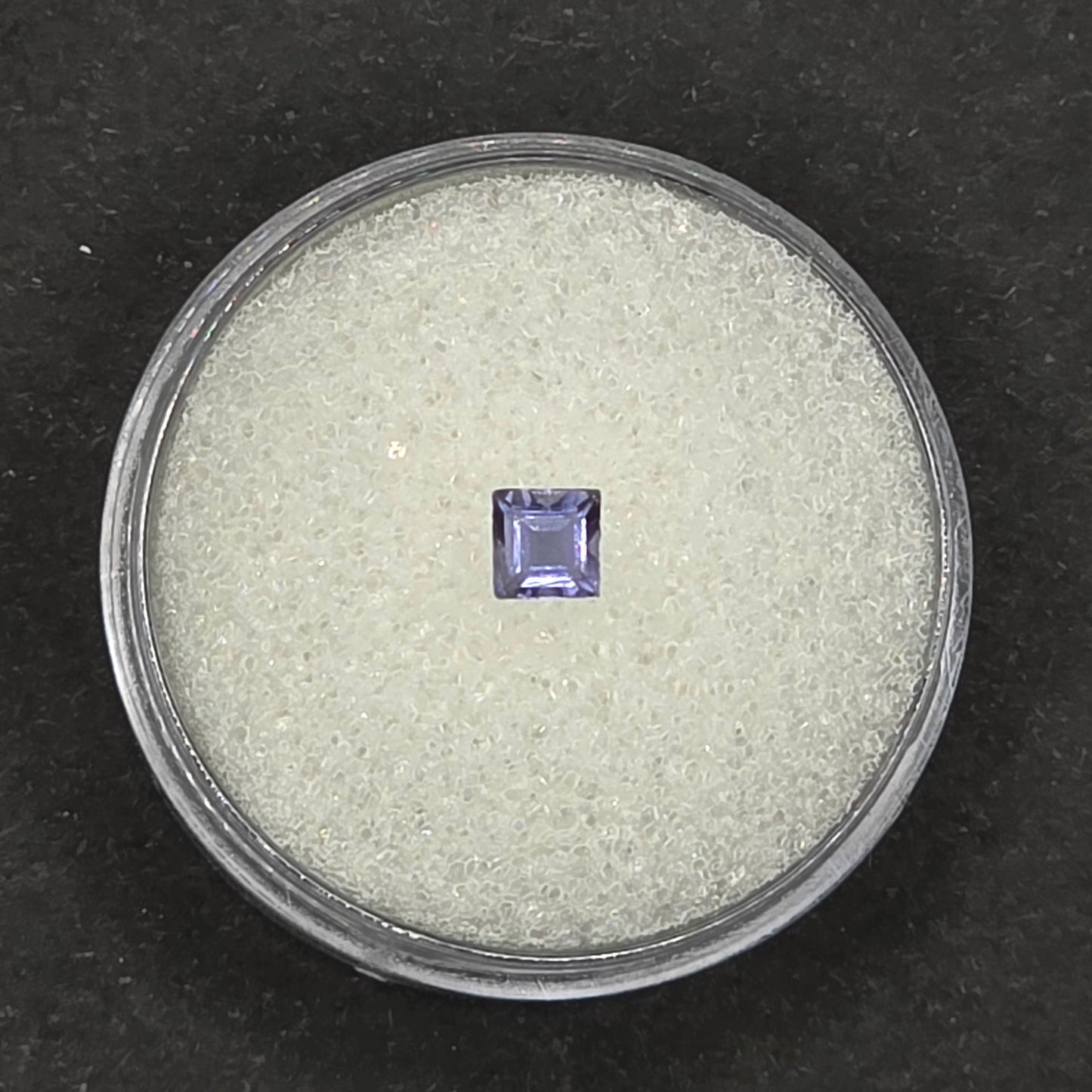 3.7mm Facet Square Iolite