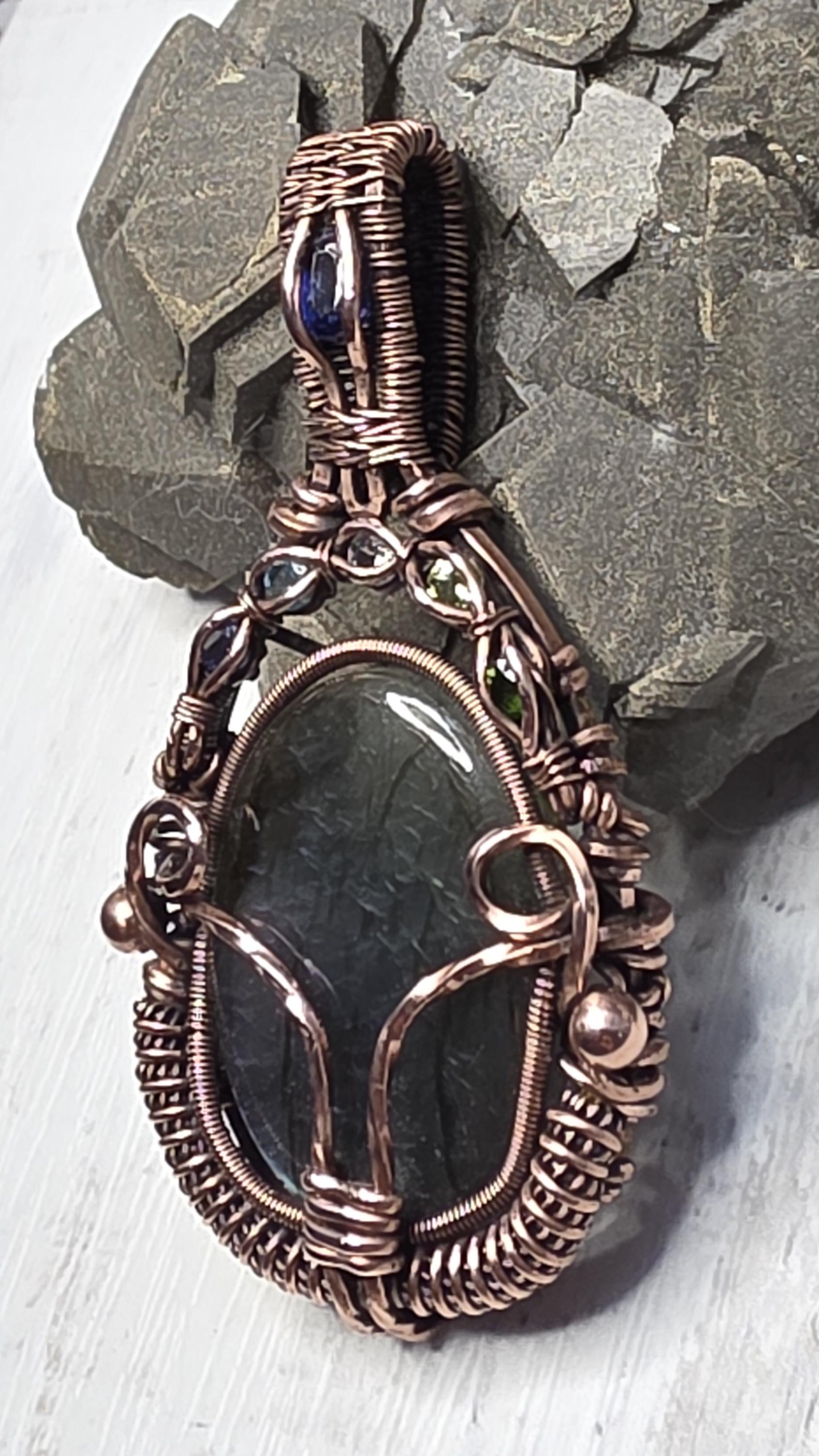 Labradorite Copper Pendant: accented with multiple genstones