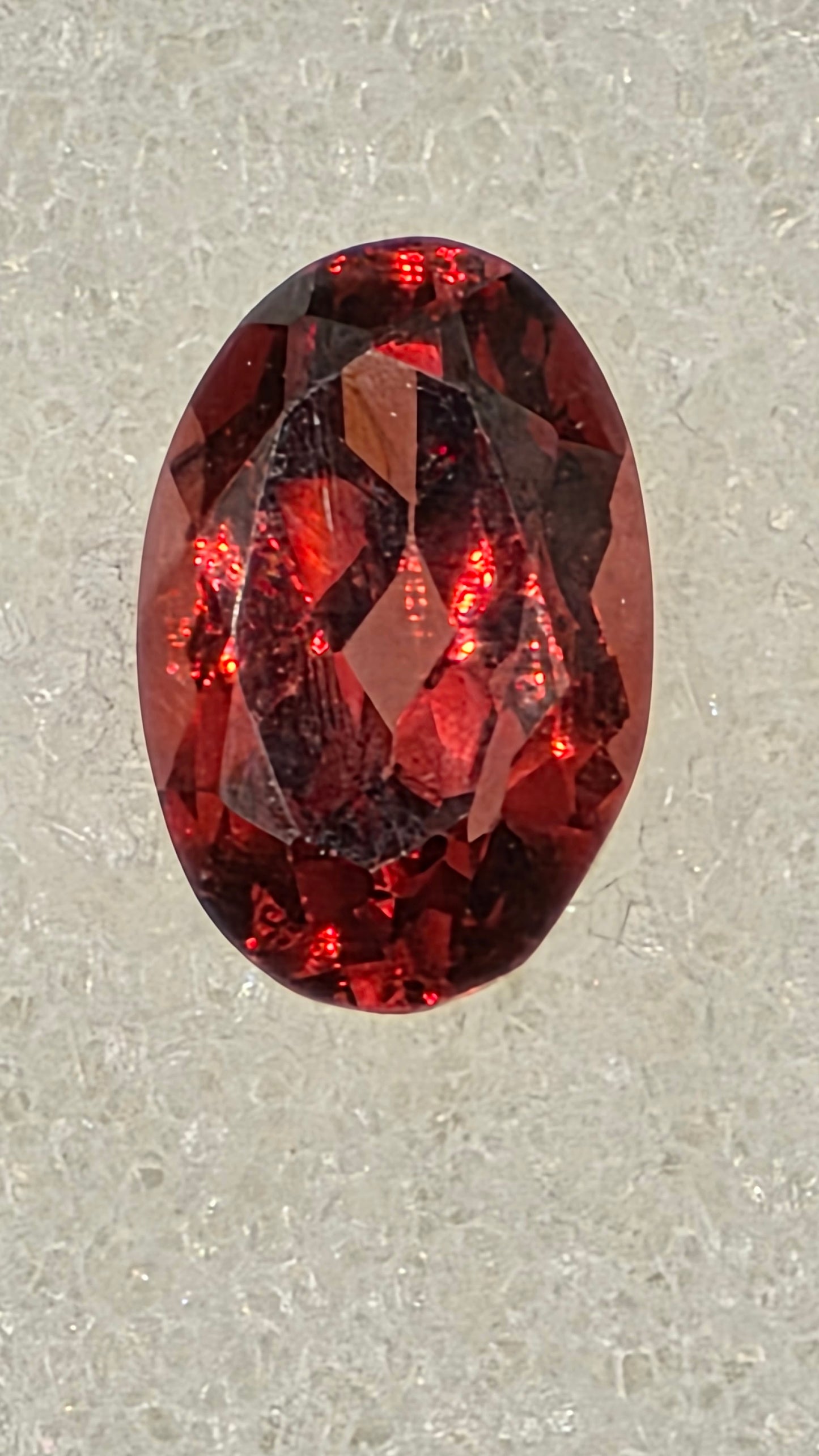 6x4mm Oval Facet - Mozambique Garnet