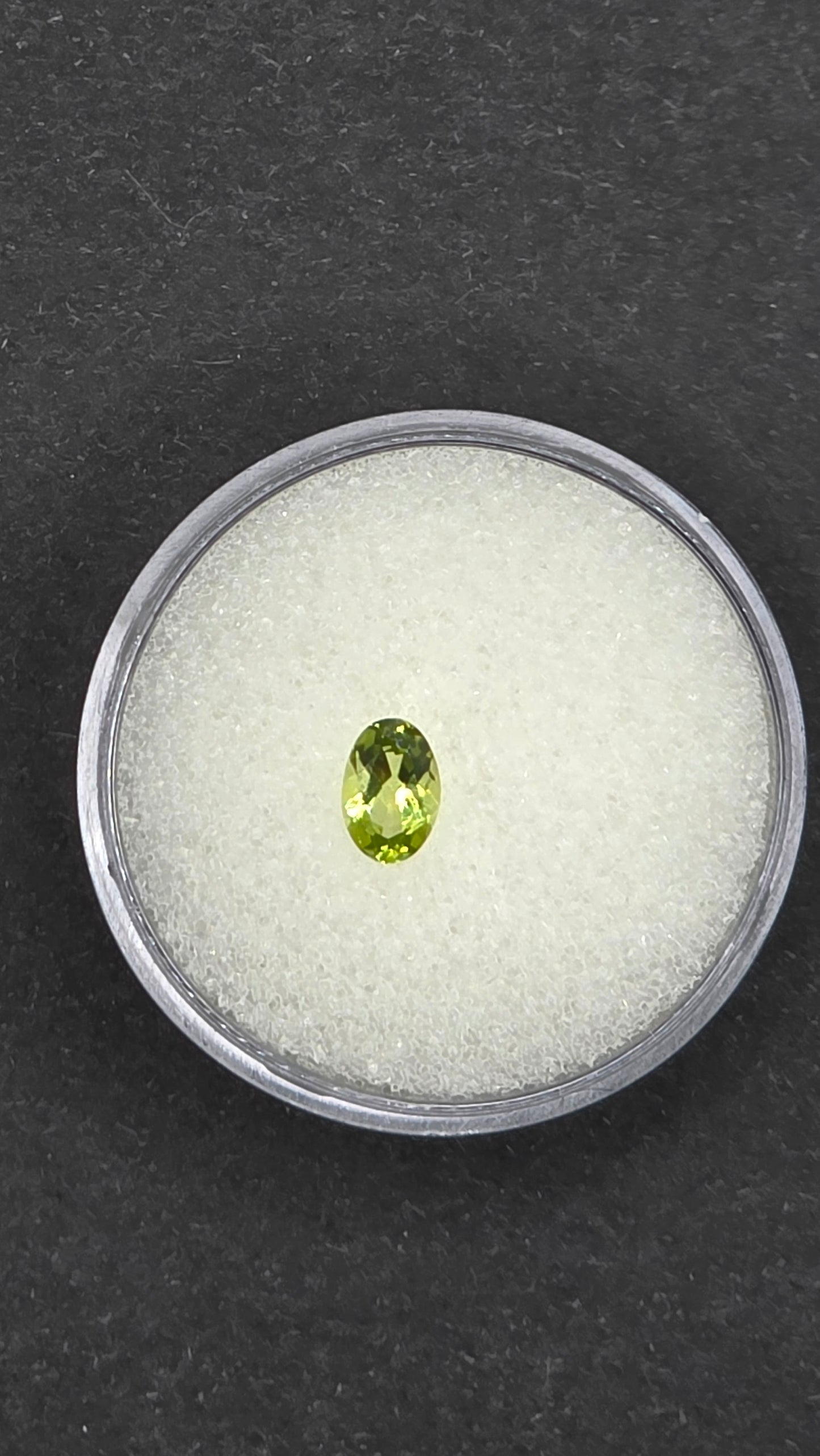 6x4mm Oval Facet - Peridot