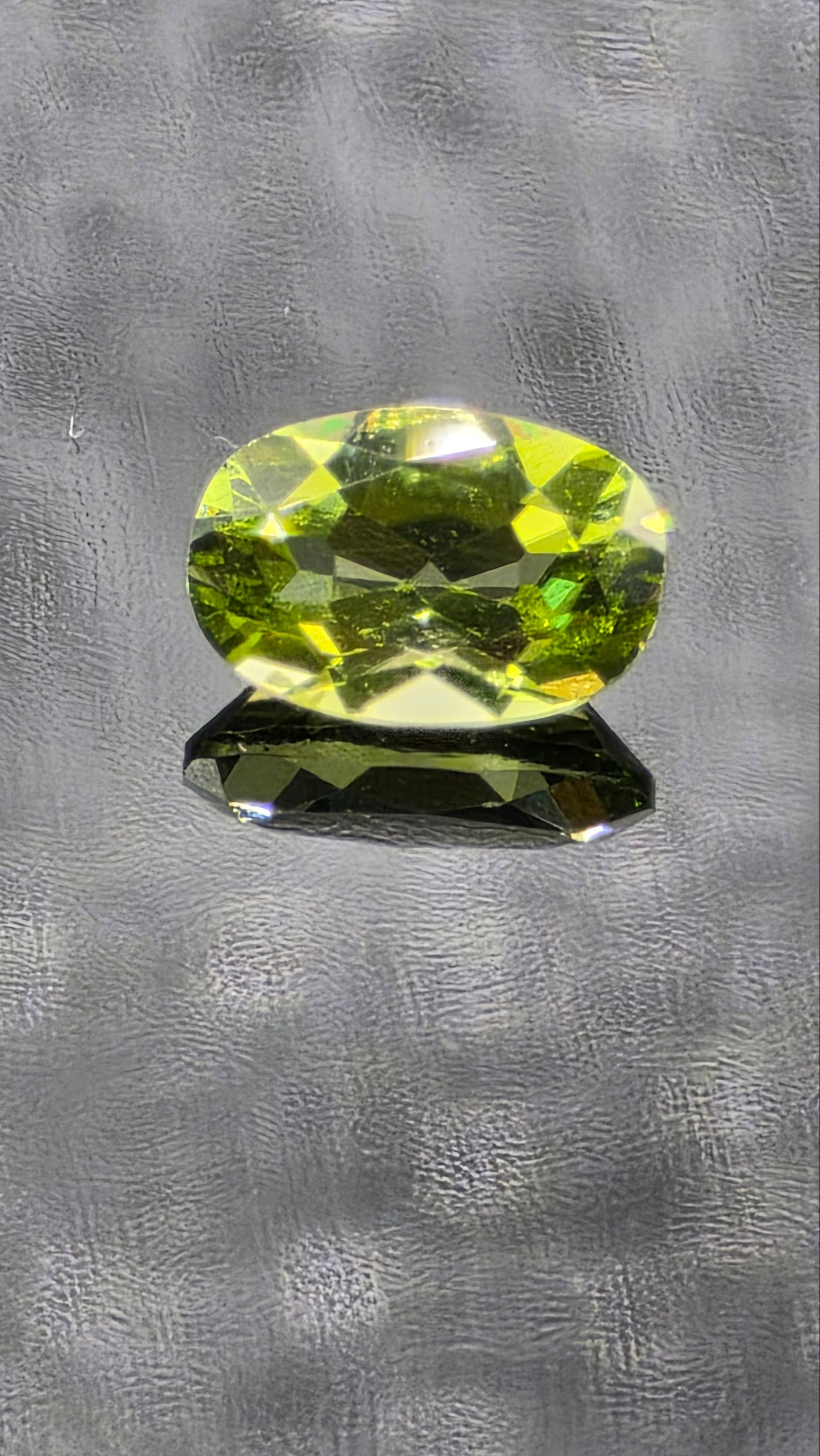 6x4mm Oval Facet - Peridot