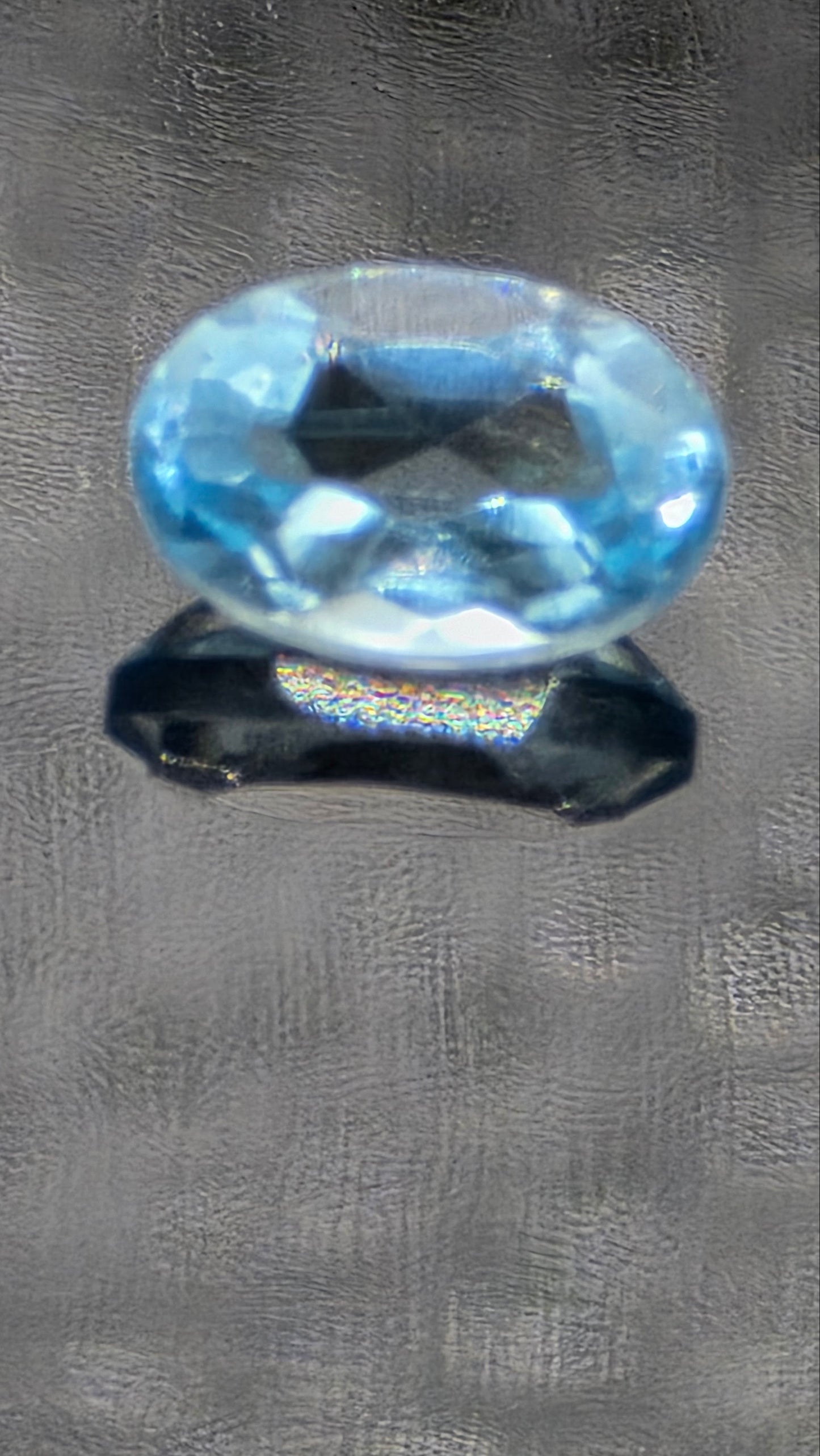 6x4mm Oval Facet - Sky Blue Topaz
