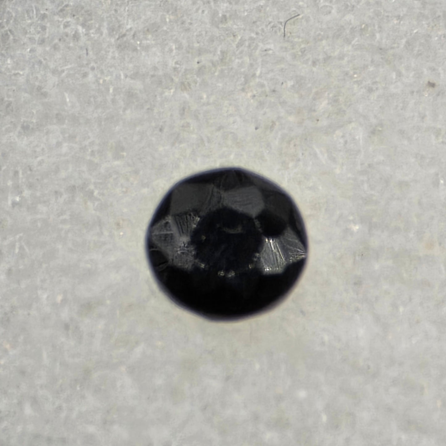 4mm Facet - Onyx