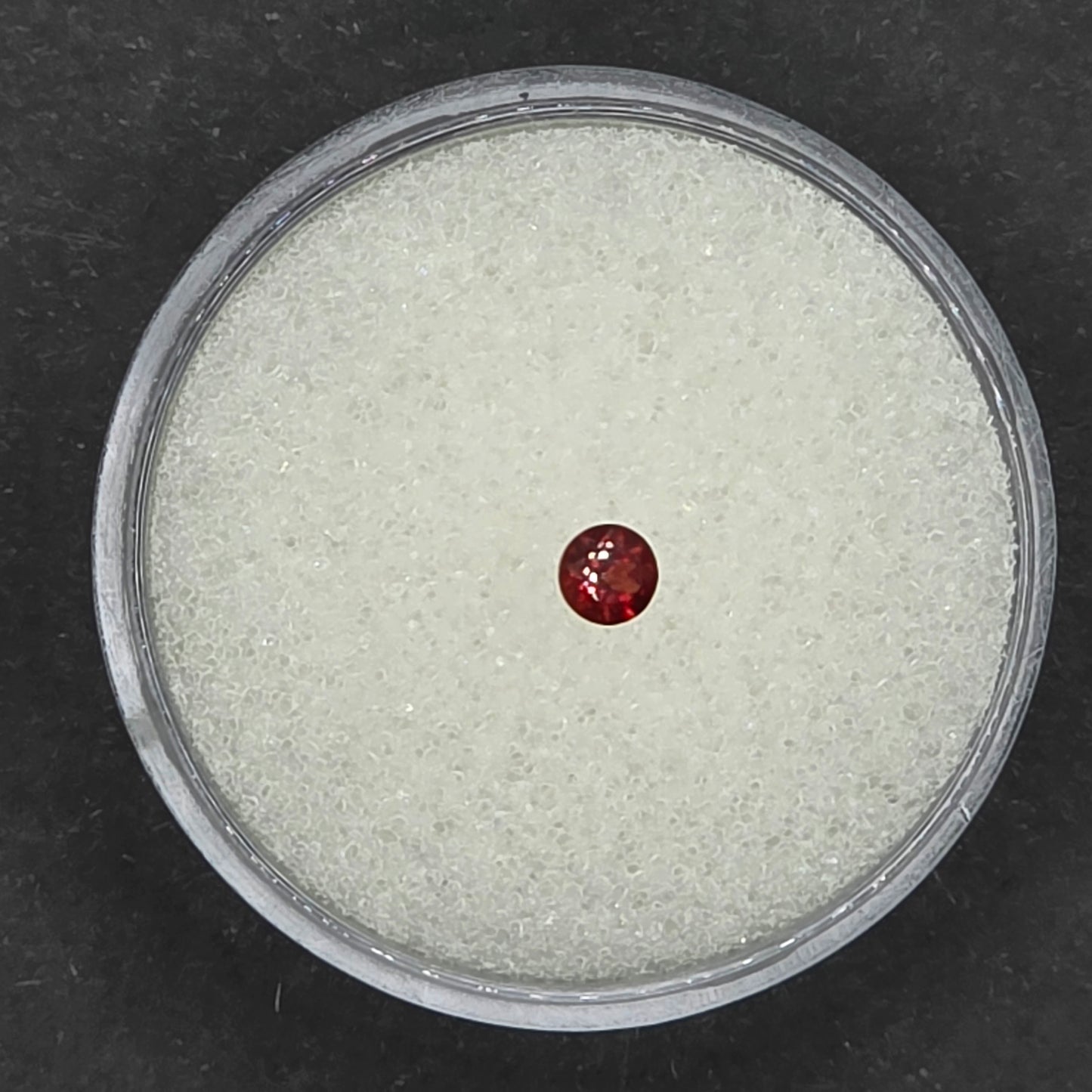 3mm Facet - Mozambique Garnet Dark VVSI