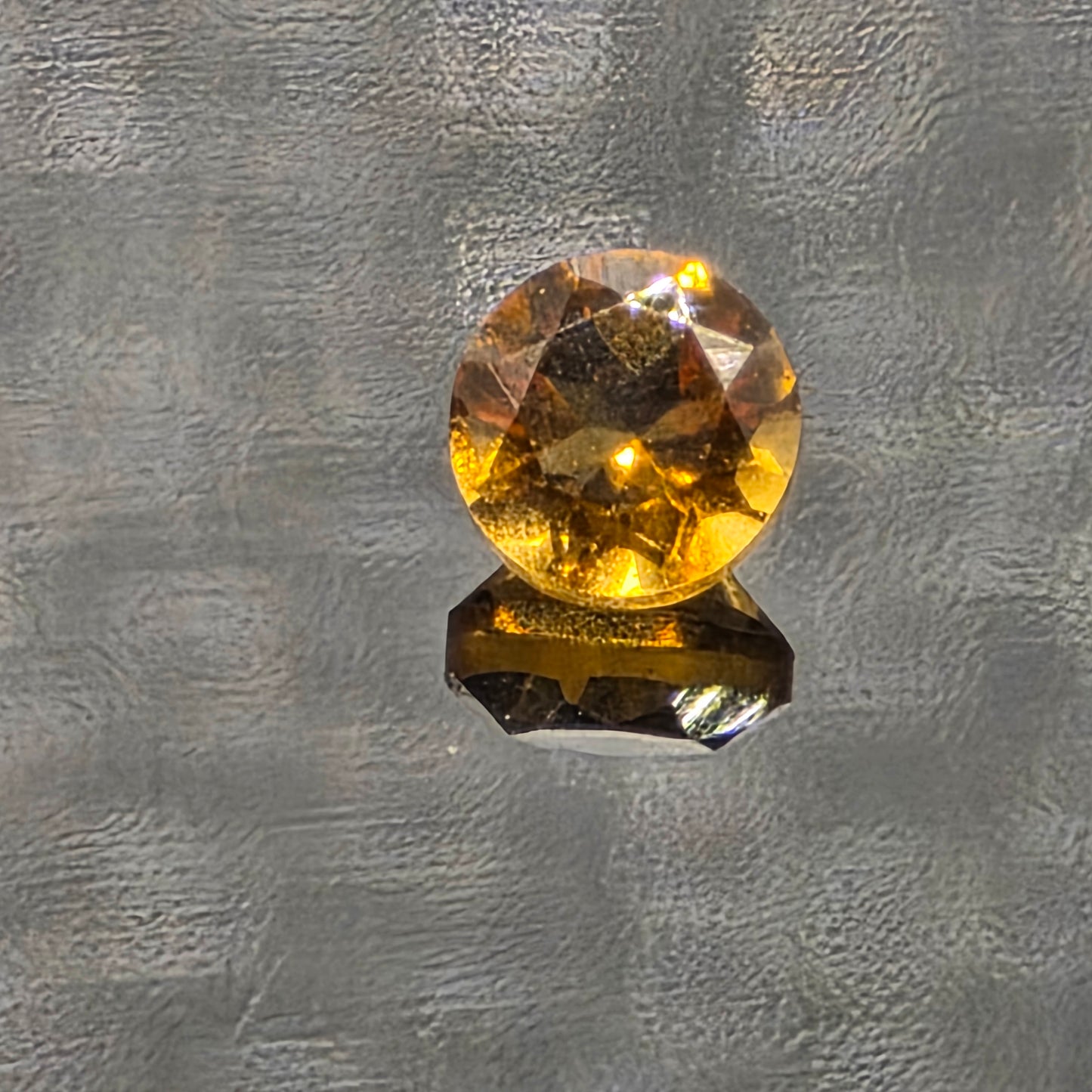 3mm Facet -Madeira Golden Orange Citrine VVS
