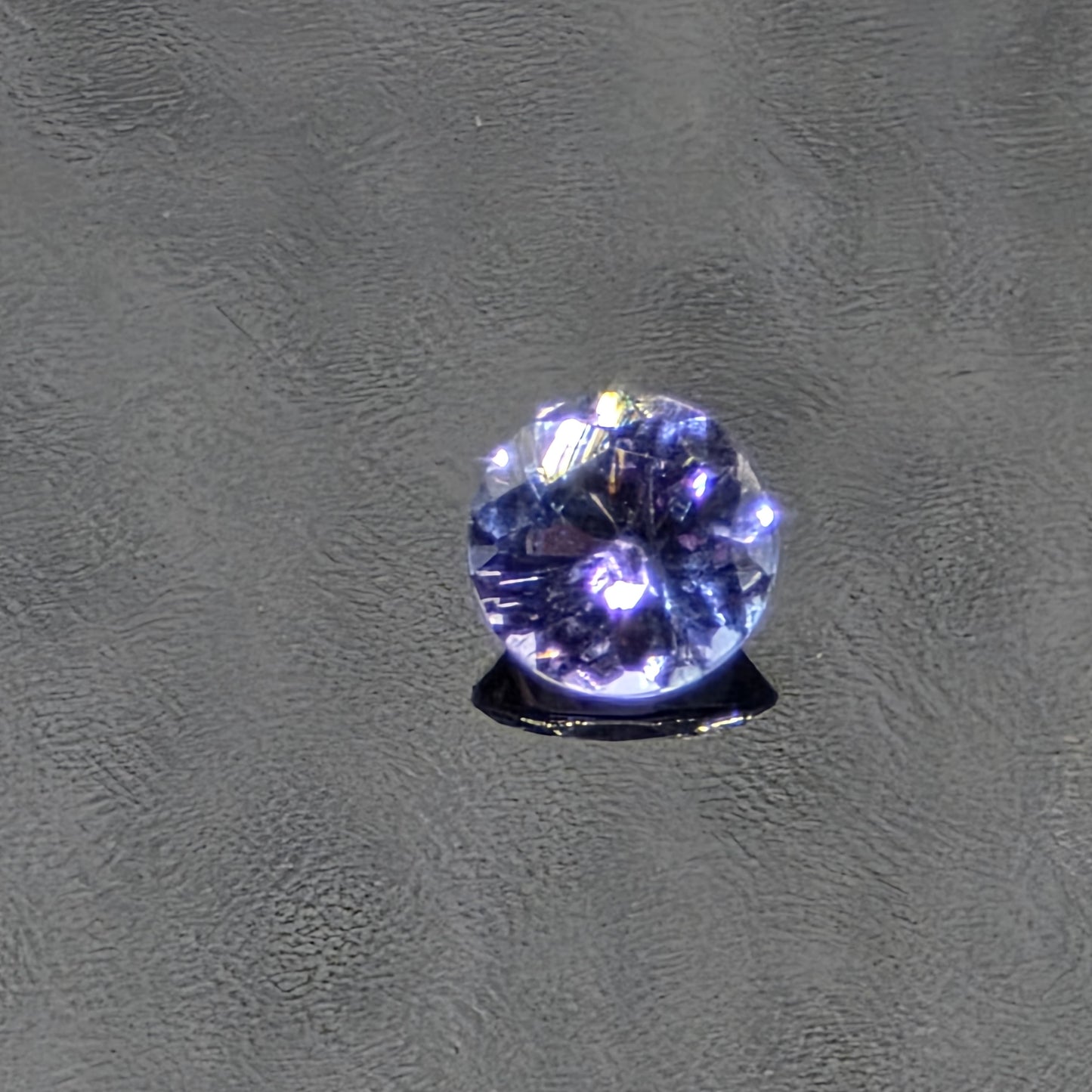 3mm Facet - Ceylon Sapphire