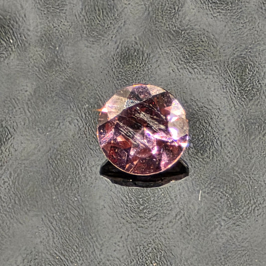3mm Facet - Spinel VVS