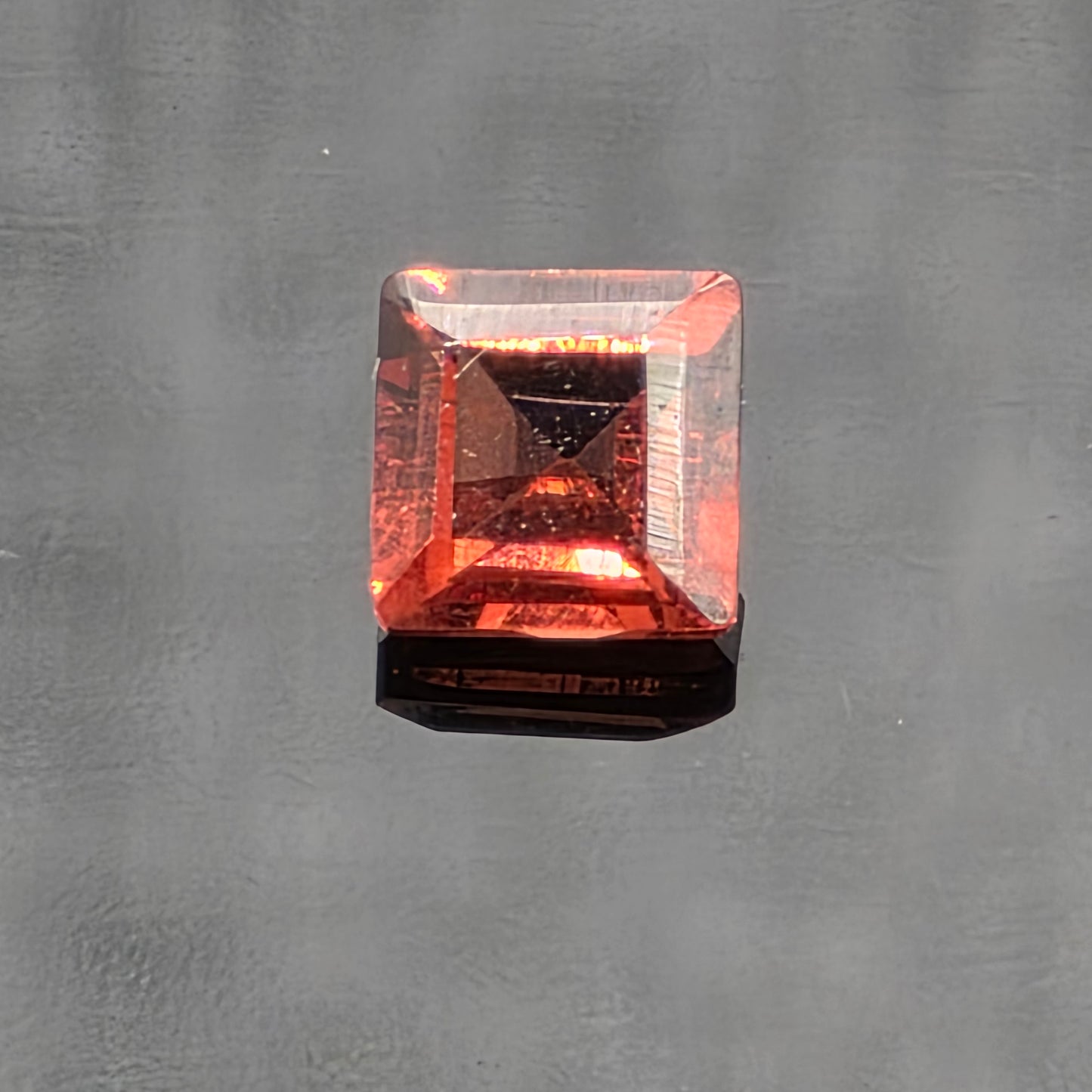 3mm  Square Facet -Mozambique Garnet