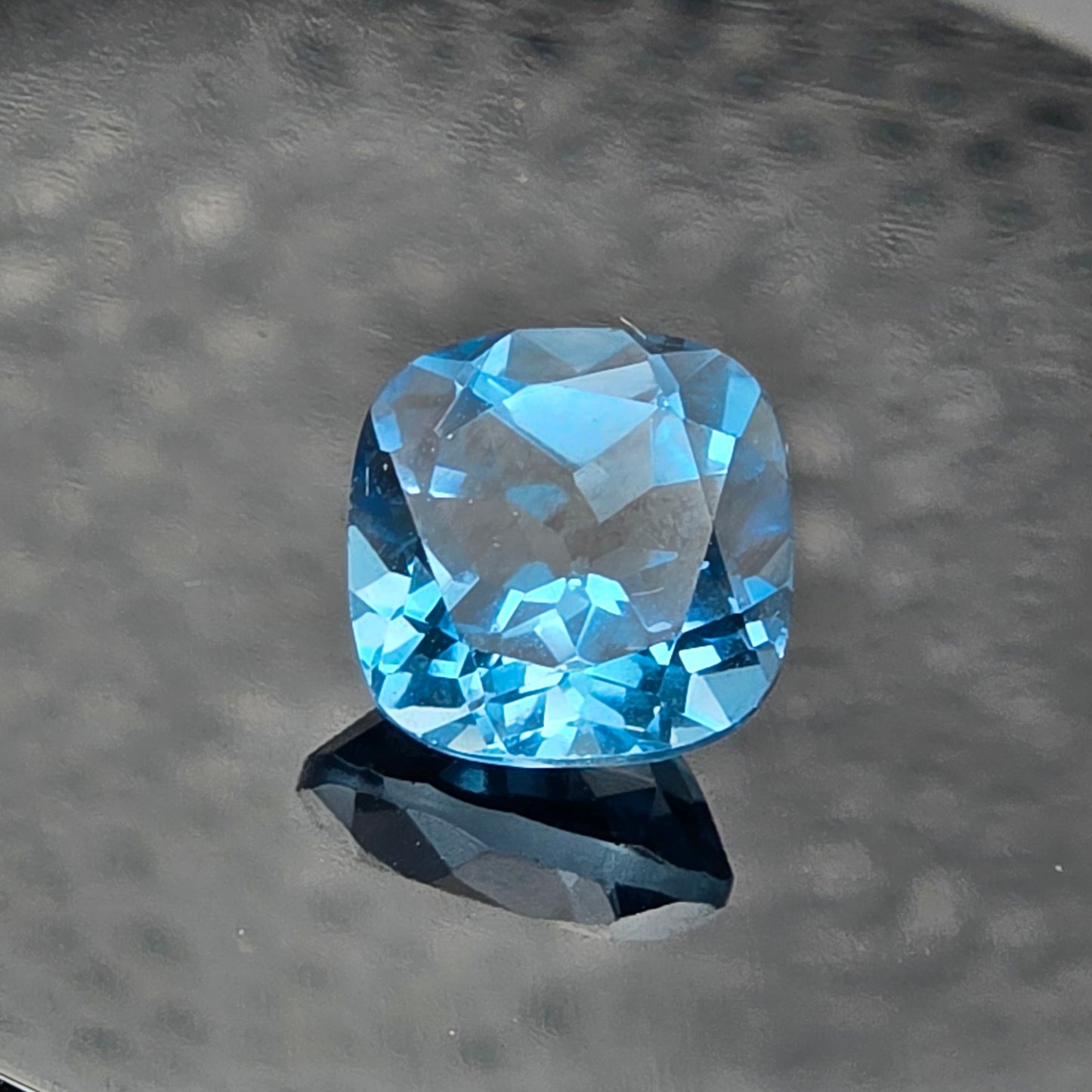 9.2 mm Facet - Swiss Blue Topaz