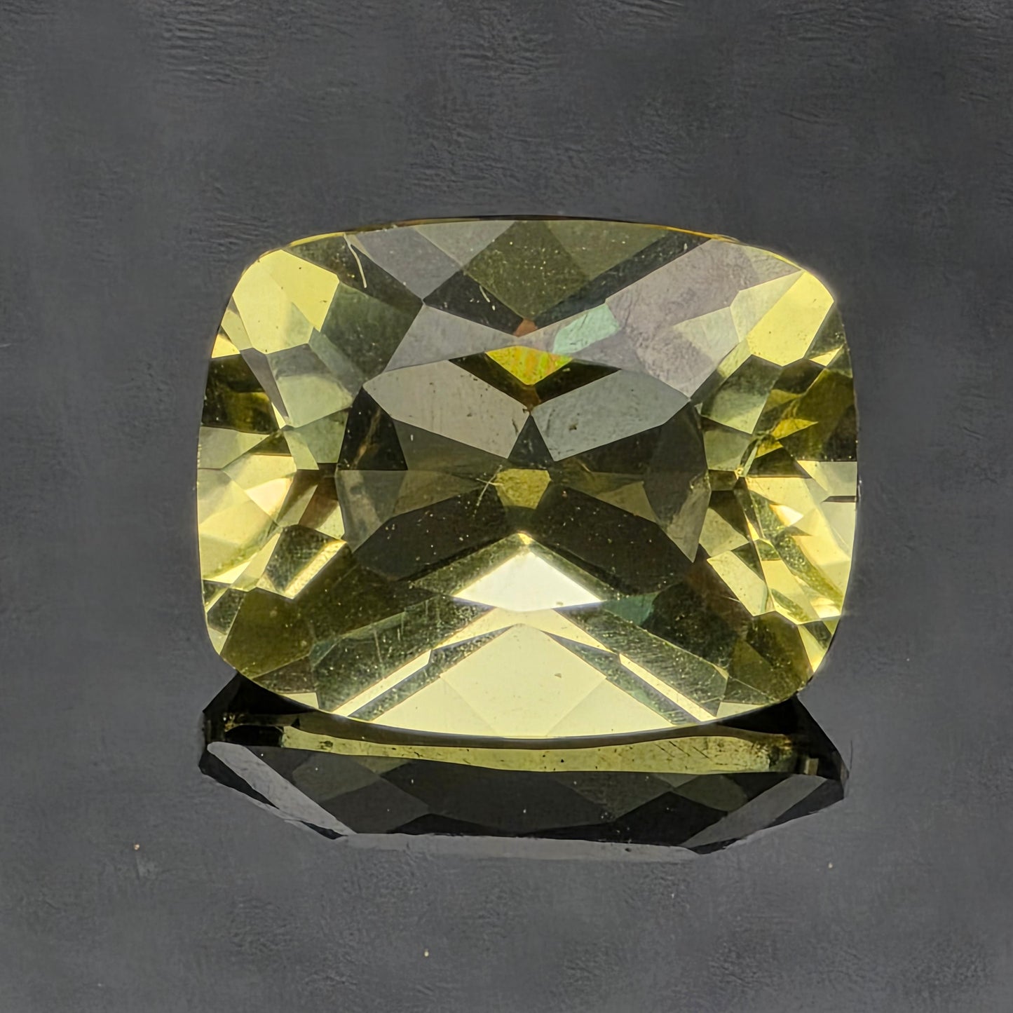 10x8 mm Fire Green Gold Lemon Quartz