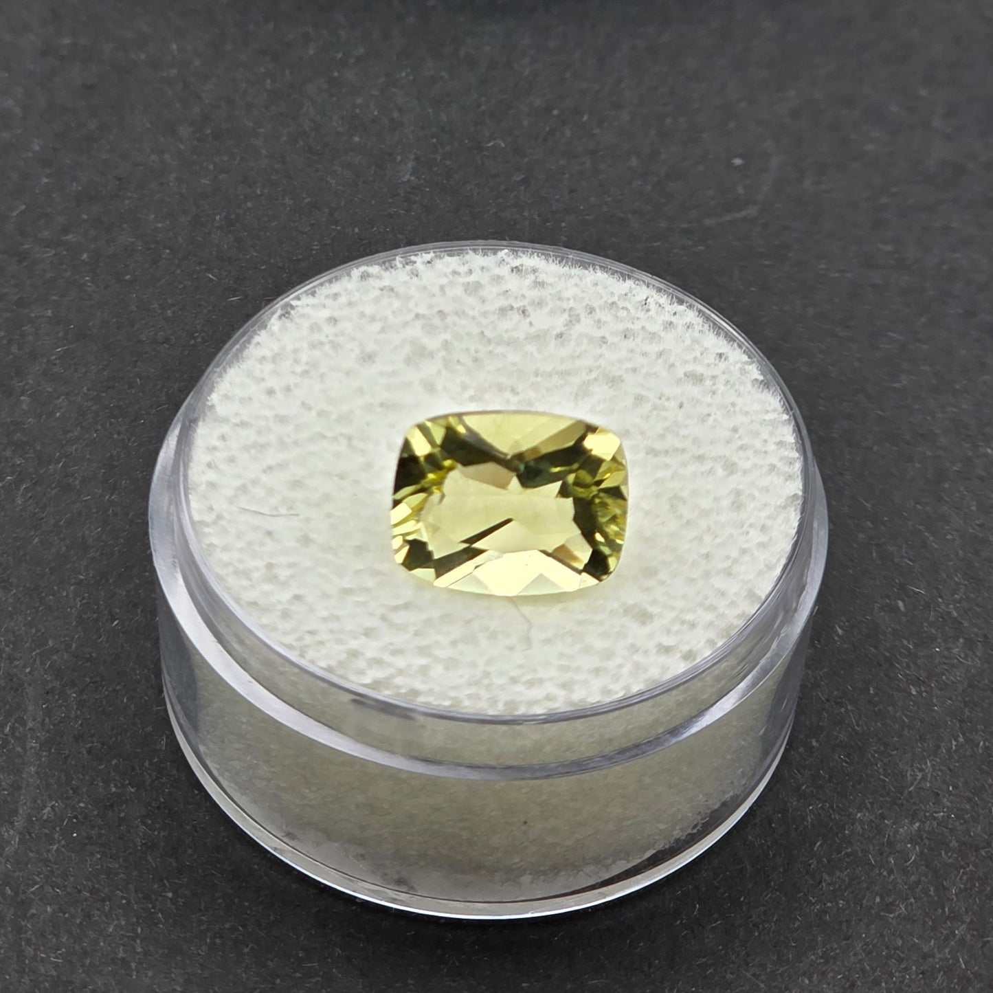 10x8 mm Fire Green Gold Lemon Quartz