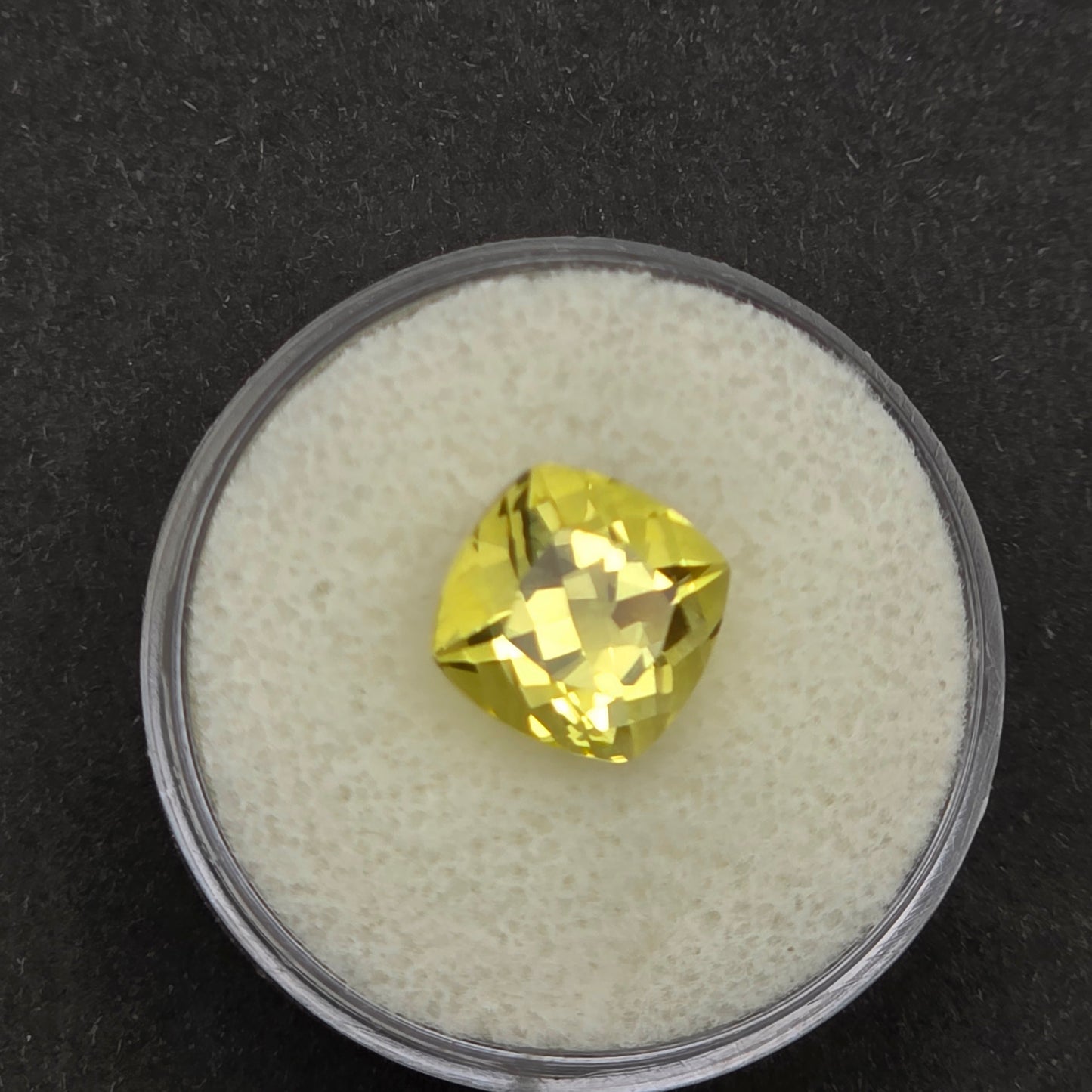 9mm Facet - Fire Green Gold Lemon Quartz