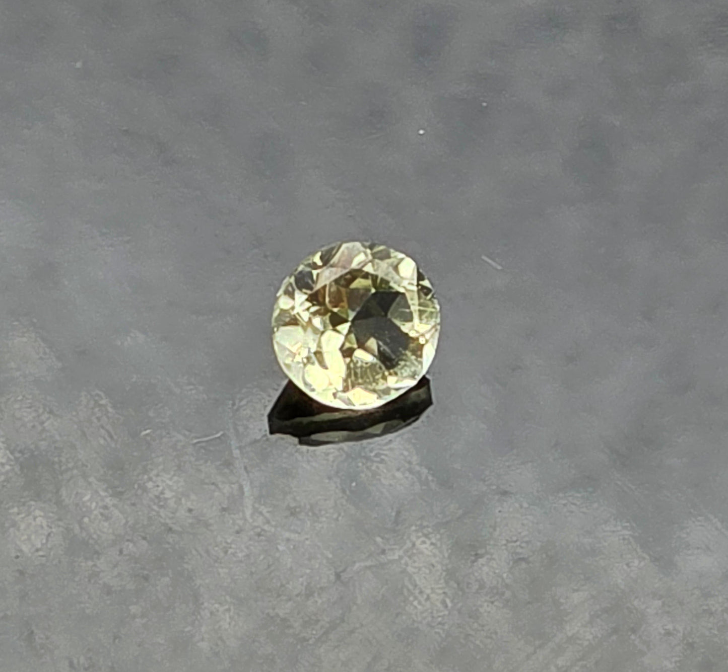 4mm Facet - Lemon Quartz
