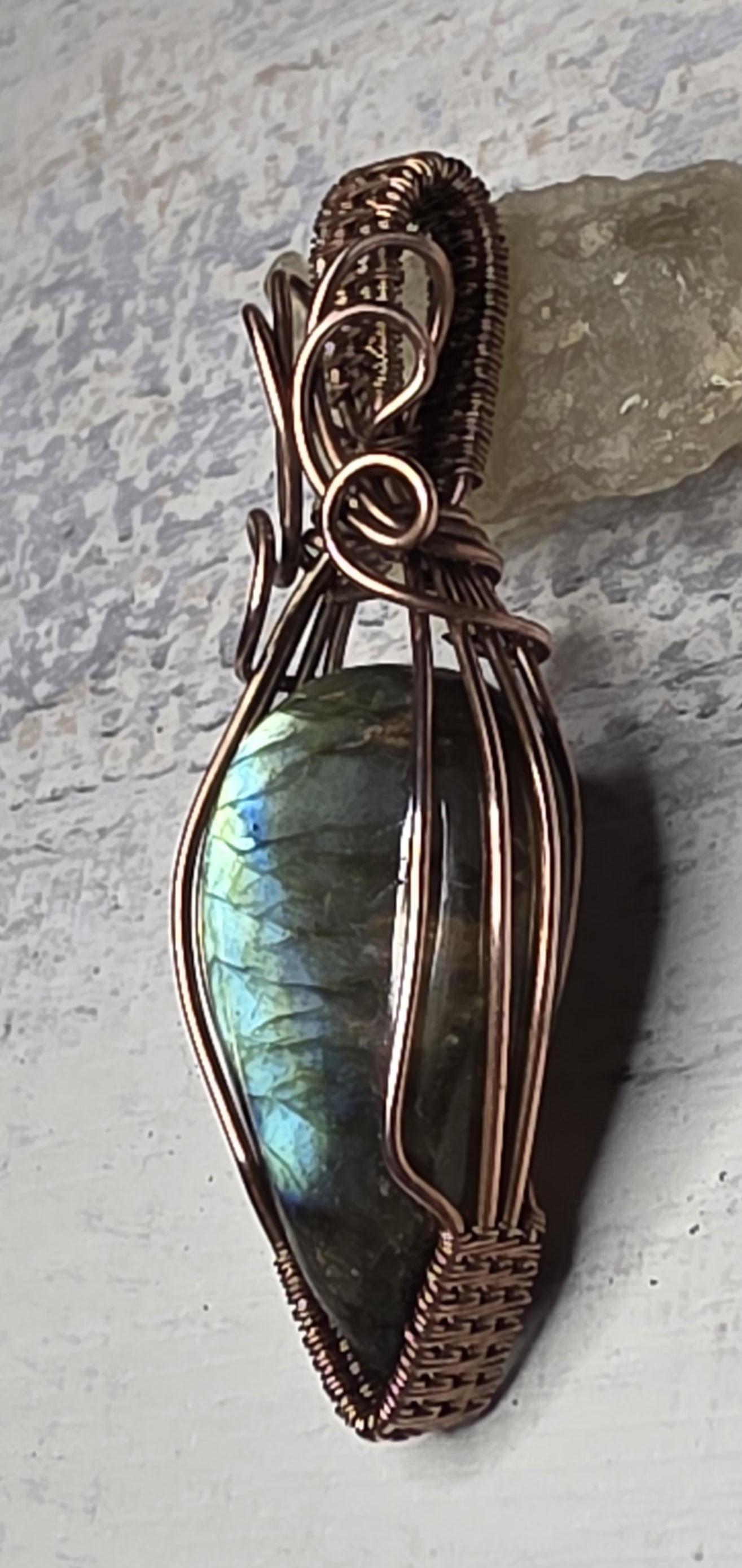 Hand Woven Copper Labradorite Pendant.