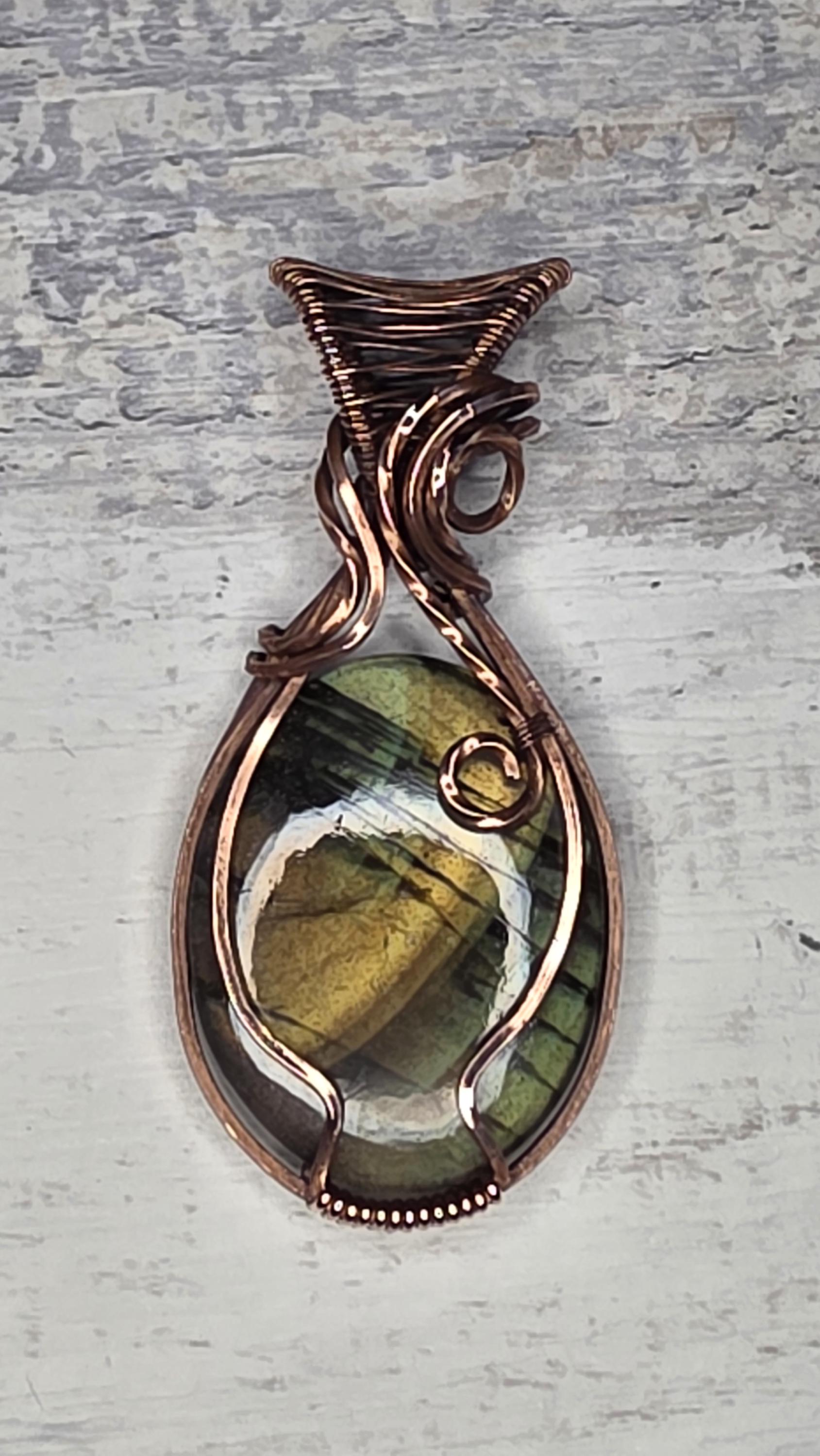 Hand Woven Copper Labradorite Pendant.