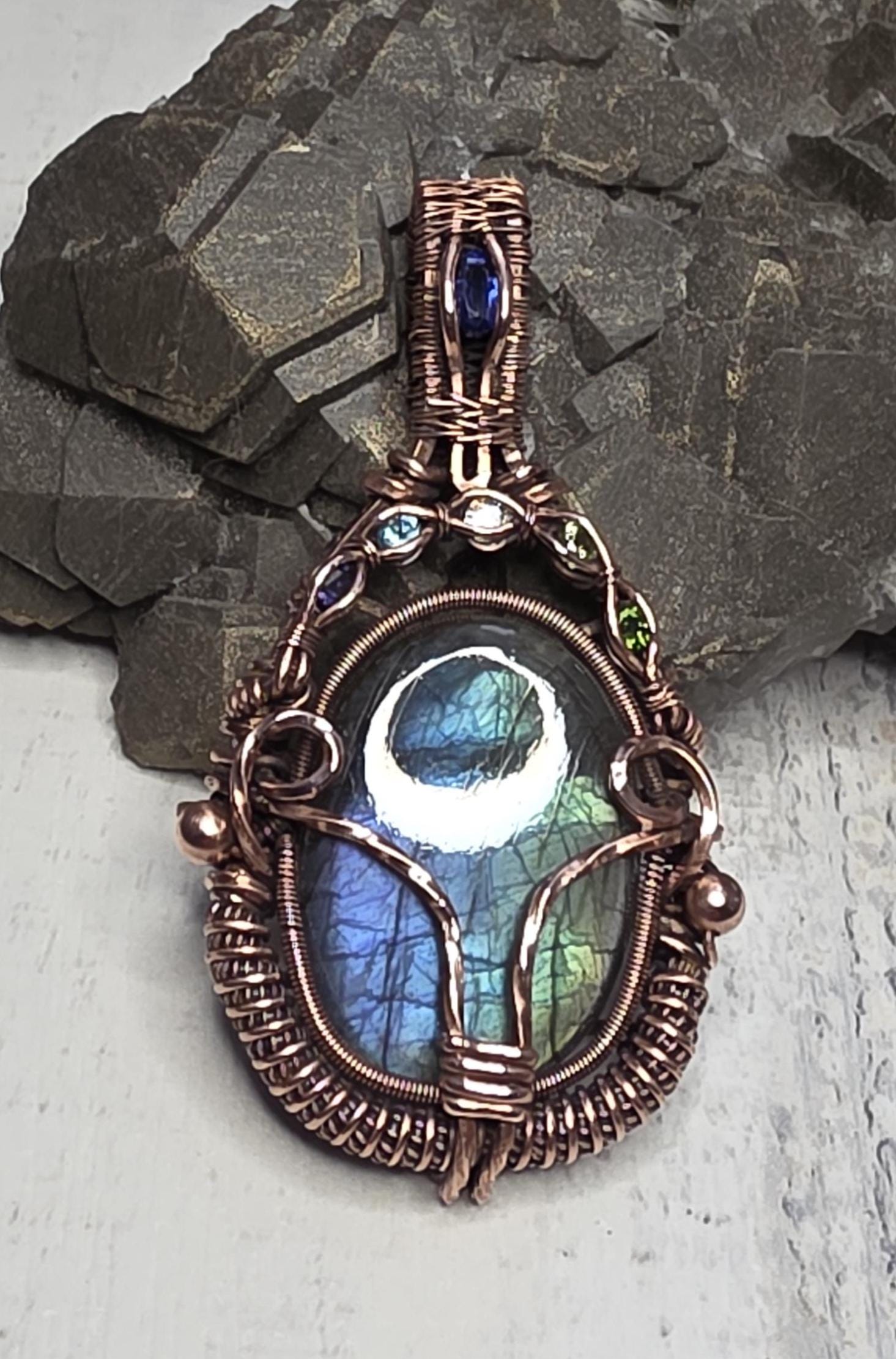 Labradorite Copper Pendant: accented with multiple genstones