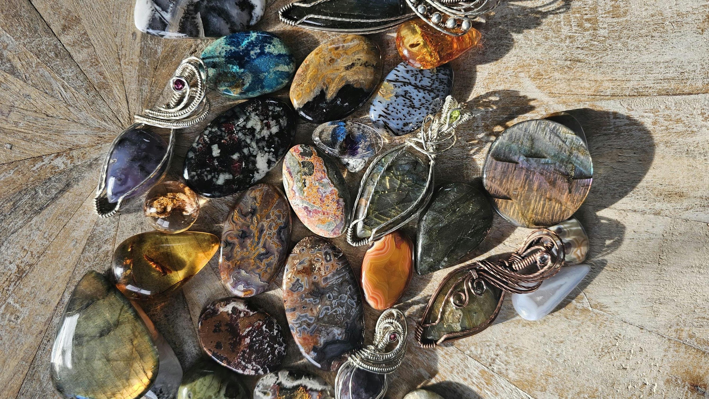 Custom and live orders  - Amy