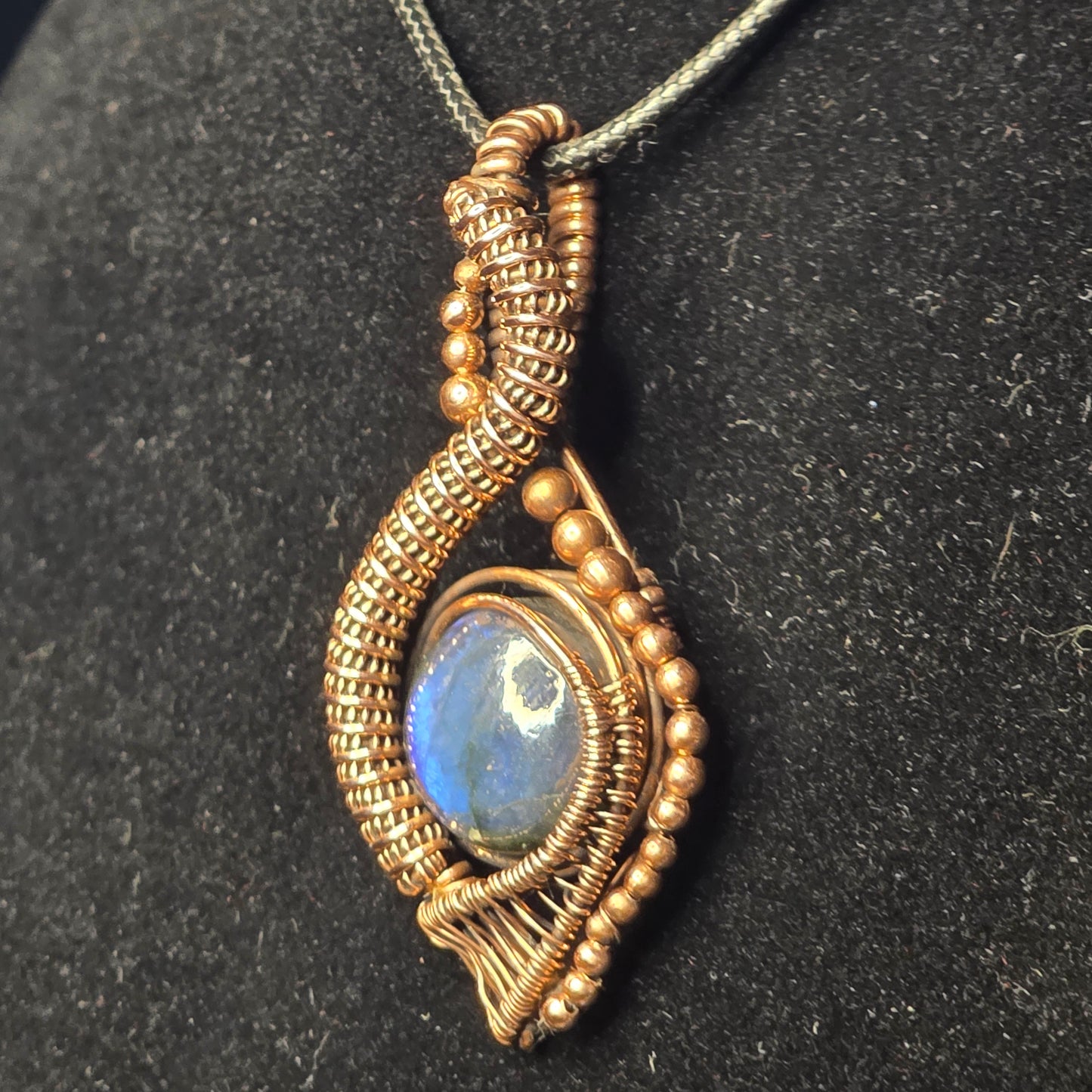 Mini Blue Labradorite pendant